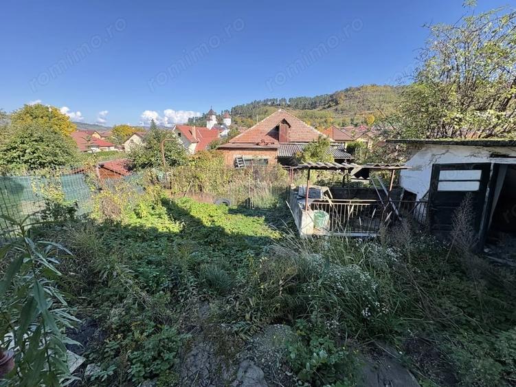Casă cu 2 camere cu Teren 348 Mp în Sud