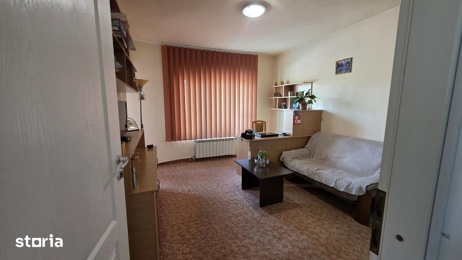 Casă cu Teren 302 Mp în Sânmartin
