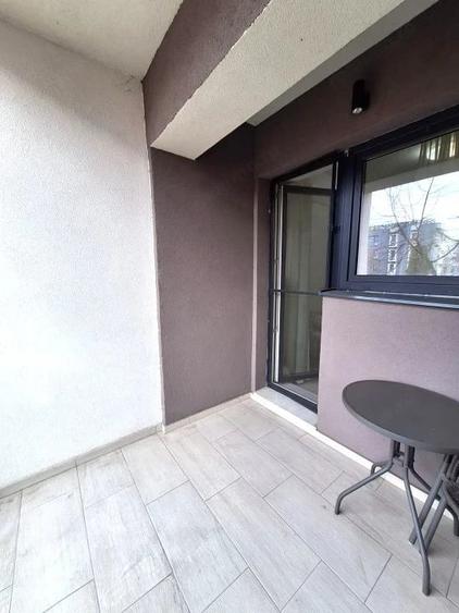 Apartament cu 2 camere decomandat în Craiovei