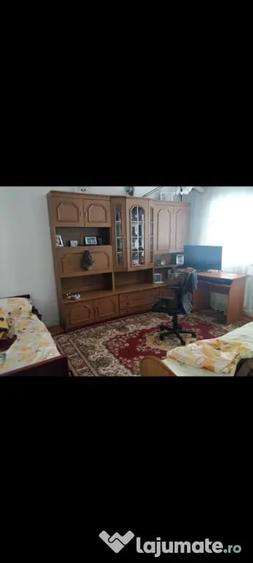 Garsonieră semidecomandată în Unirii Sud