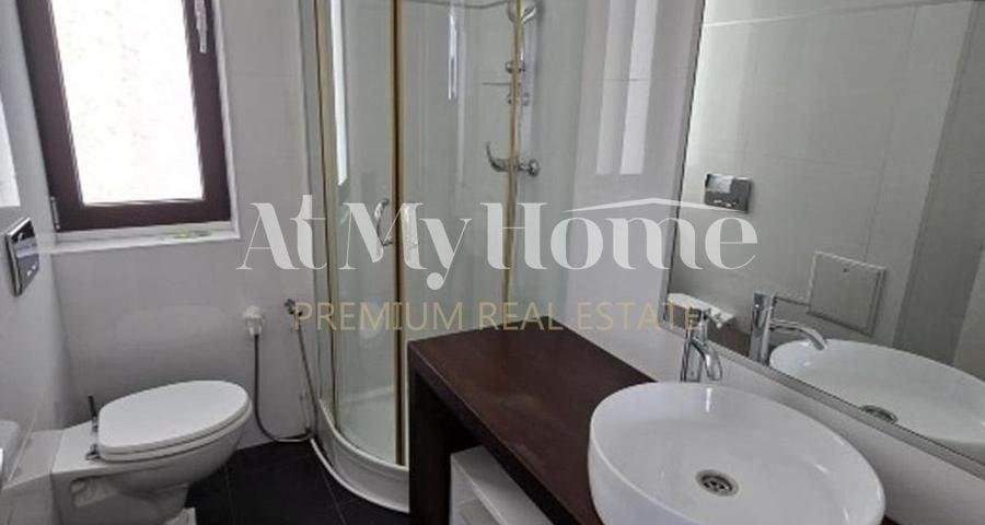 Apartament cu 5 camere decomandat, mobilat în Herăstrău