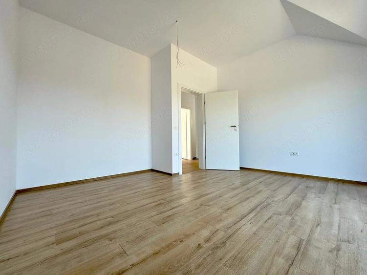 Casă cu 4 camere cu Teren 357 Mp în Covaci