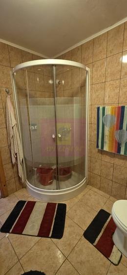 Vila cu 4 camere de vanzare in Busteni - 12
