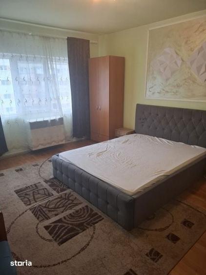 Garsonieră în Tolstoi