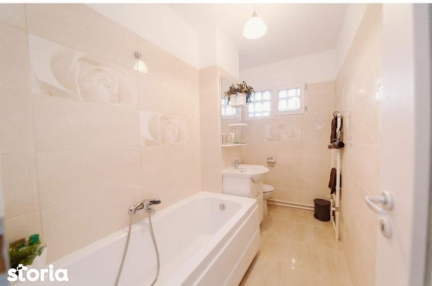 Apartament cu 2 camere în Podu Roș