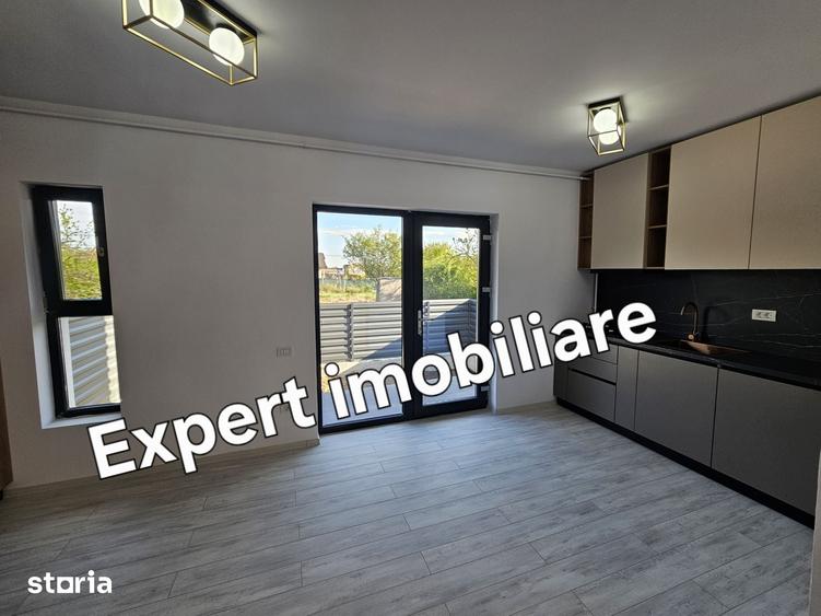 Casă cu 4 camere cu Teren 175 Mp în Moșoaia