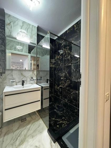 Apartament cu 2 camere decomandat în Palazu Mare