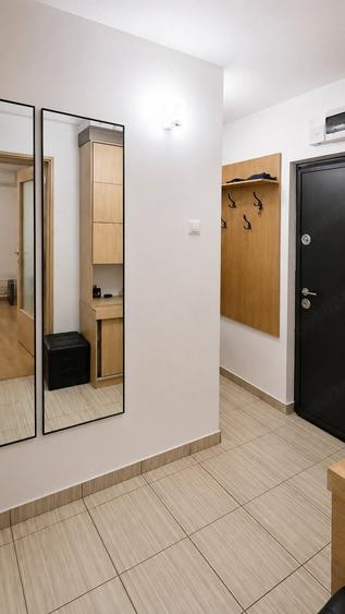 Apartament cu 3 camere decomandat în Rolast