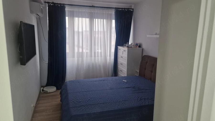 Apartament cu 3 camere decomandat, mobilat în Ultracentral