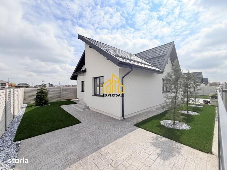 Casă cu 4 camere în Olteni