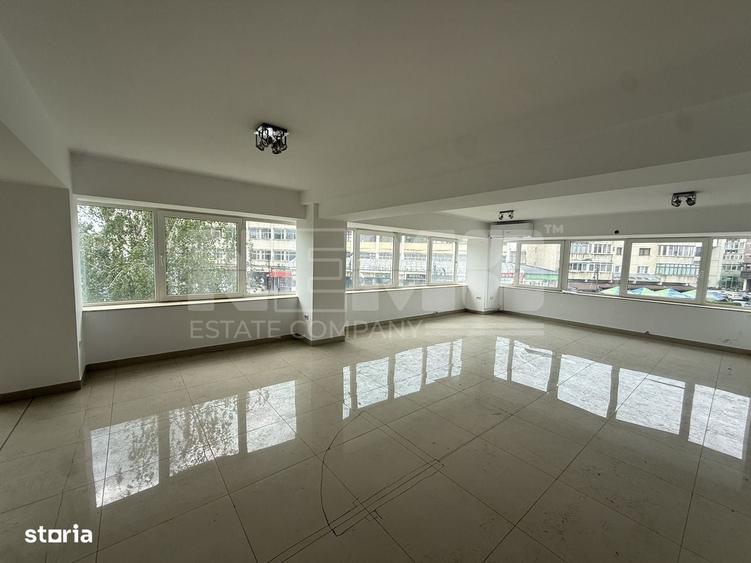 Spațiu comercial, de 120 mp, în Rădăuți