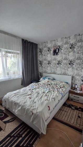 Apartament cu 2 camere nedecomandat în 2 Moldoveni