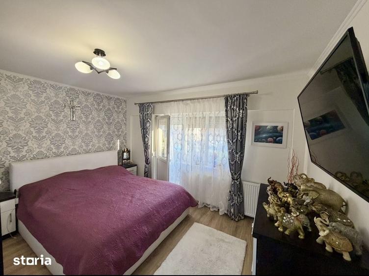 Apartament cu 4 camere în Central