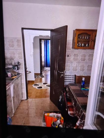 Apartament cu 3 camere decomandat în Ostroveni