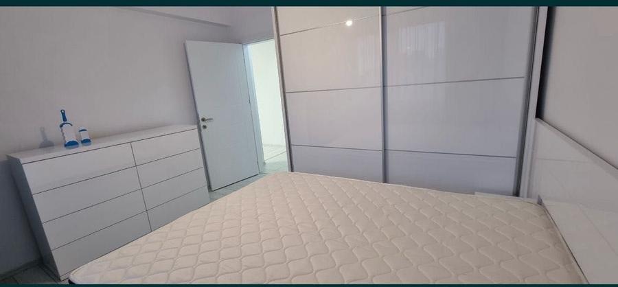 Apartament cu 2 camere decomandat în Fundeni