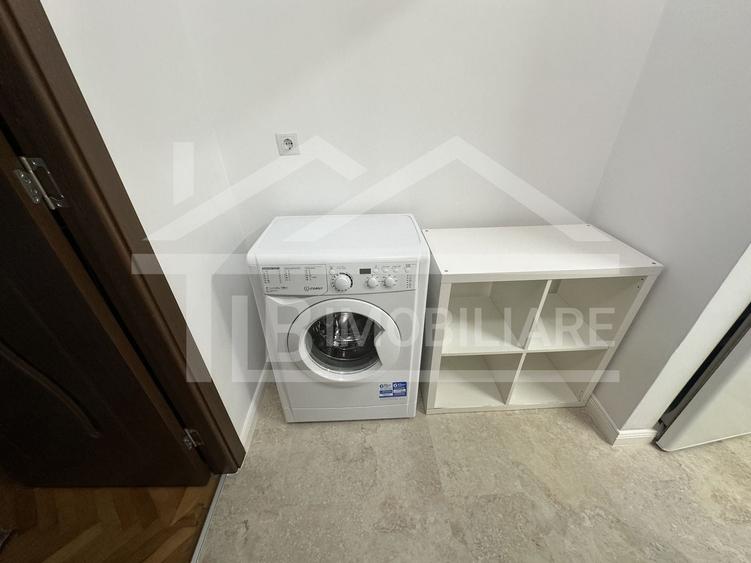 Apartament cu 2 camere decomandat în Cornișa