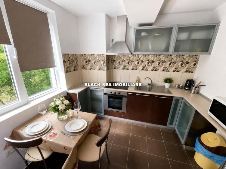 Apartament cu 2 camere în Universitate
