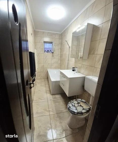 Apartament cu 2 camere semidecomandat în Tomis III