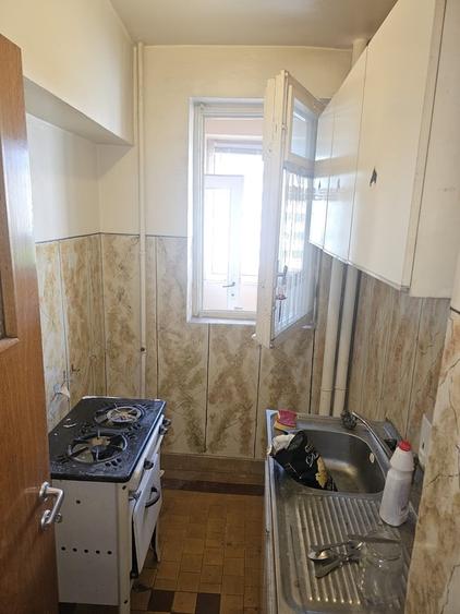 Garsonieră decomandată în Bucur Obor