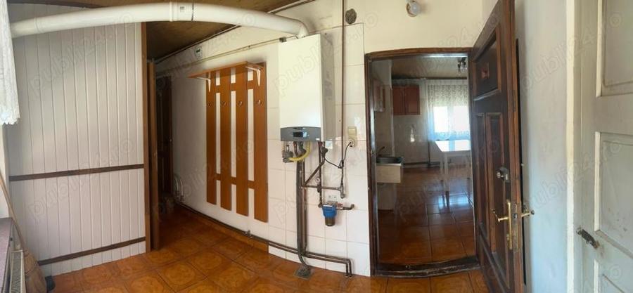 Casă cu 6 camere cu Teren 1213 Mp în Vladimirescu