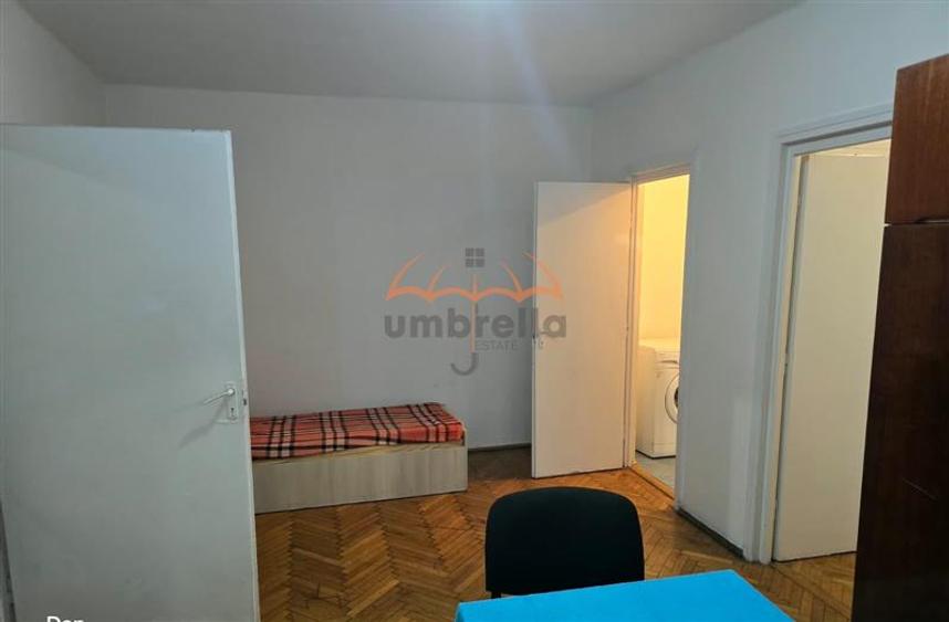 Apartament de inchiriat 2 camere,semidecomandat 46m², et.1/4, parcare - 4