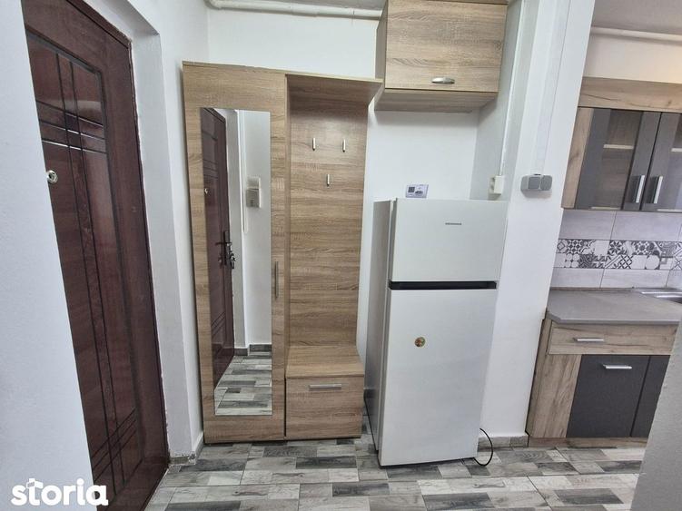 Inchiriere garsoniera decomandata zona Astra Str.Sitarului - 14
