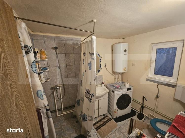 Casă cu 3 camere în Mihăiești