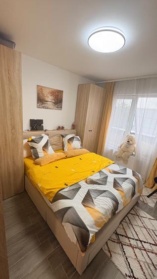 Apartament cu 2 camere semidecomandat în Apărătorii Patriei