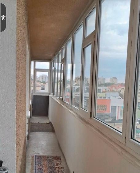 Apartament cu 3 camere decomandat, mobilat în Central