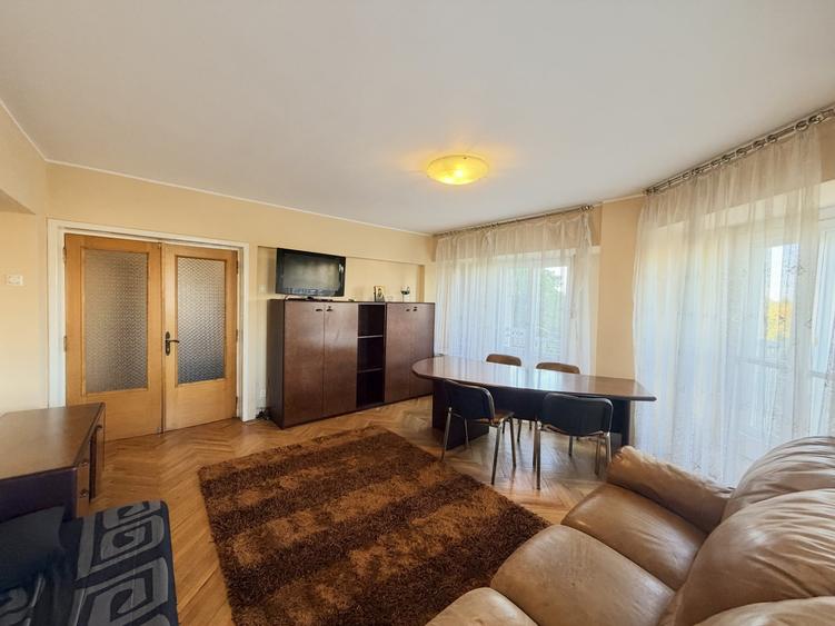 Apartament cu 2 camere decomandat, mobilat în Libertății