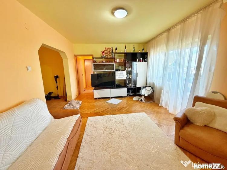 Apartament cu 3 camere de vanzare in zona Aurel Vlaicu - Arad (Arad) - 13