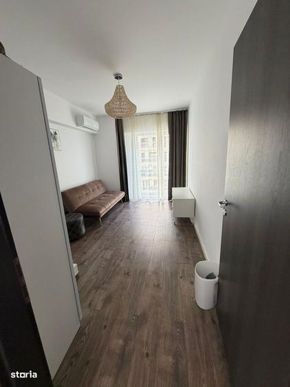 Apartament cu 3 camere în Tei