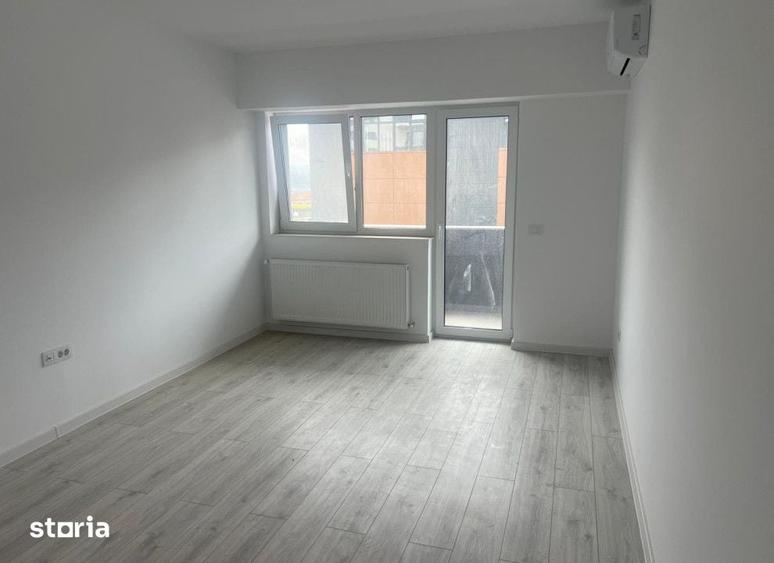 Garsonieră decomandată în Galata