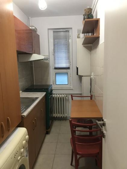 Garsonieră decomandată în Alexandru cel Bun