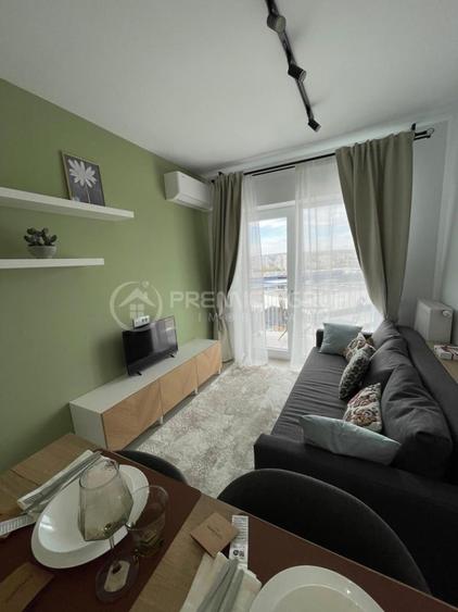 Apartament cu 2 camere decomandat în Baza 3