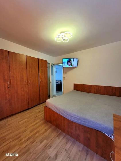 Apartament confortabil si racoros, 3 camere cu centrala pe gaz, Inel I - 8