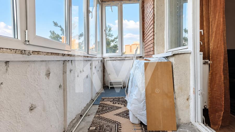 Apartament cu 3 camere decomandat, mobilat în Răcădău