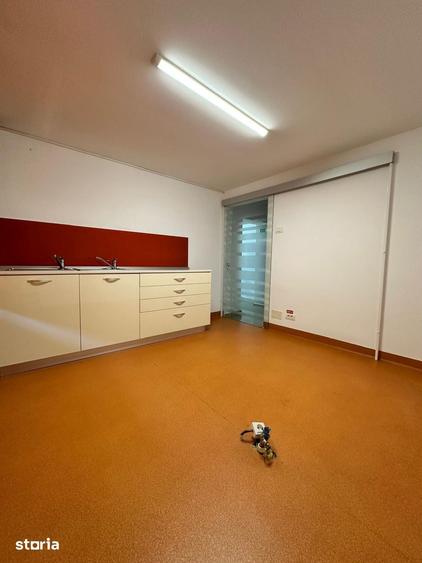 Spațiu comercial, de 70 mp, în Colentina