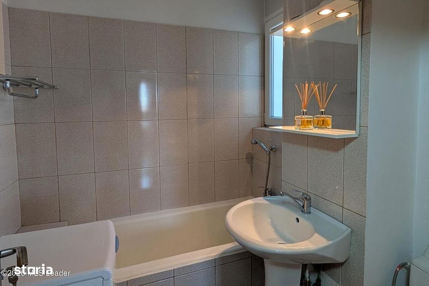 Apartament cu 2 camere decomandat, mobilat în Eroii Revoluției