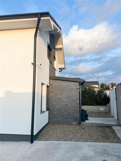 Casă cu 4 camere cu Teren 1200 Mp în Dealuri Oradea