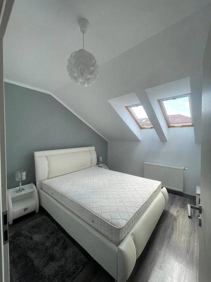 Apartament cu 2 camere decomandat în Tractorul