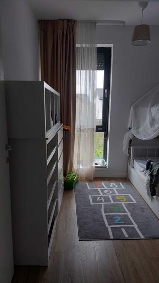 Casă cu 4 camere cu Teren 50 Mp în Central