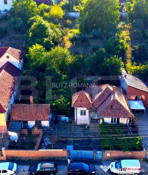 Casa de renovat/demolat cu teren 1.680 mp ?i front stradal - Alba Iulia (Alba)