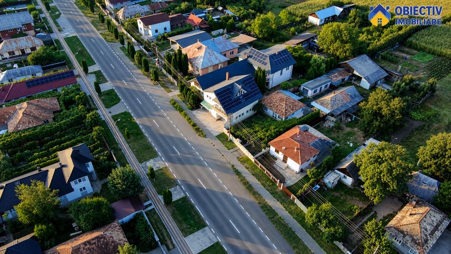 Casă individuală cu 3 camere cu Teren 1194 Mp în Zănești