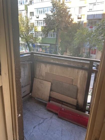 Apartament cu 3 camere decomandat, mobilat în Rahova