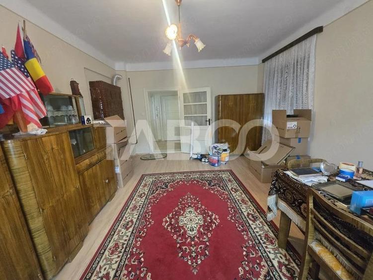 Casă cu 4 camere cu Teren 620 Mp în Central
