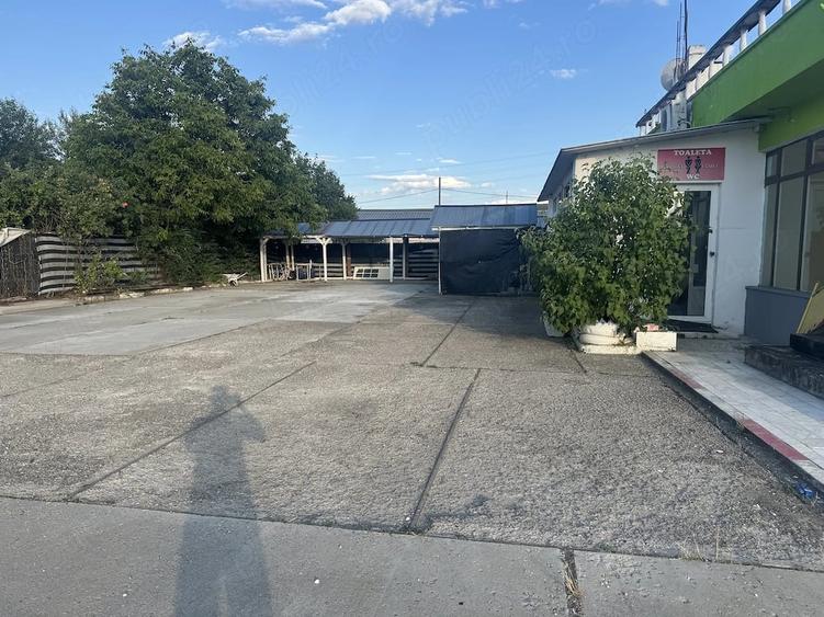 Spațiu comercial, de 1,600 mp, în Central