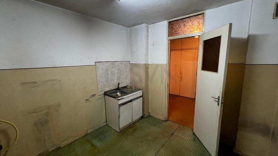 Apartament cu 3 camere decomandat în Vatra Luminoasă
