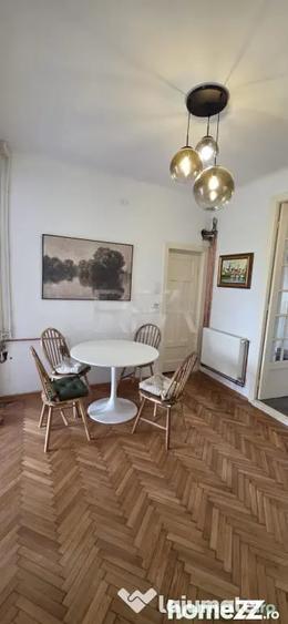 Apartament cu 3 camere decomandat în Știrbei Vodă