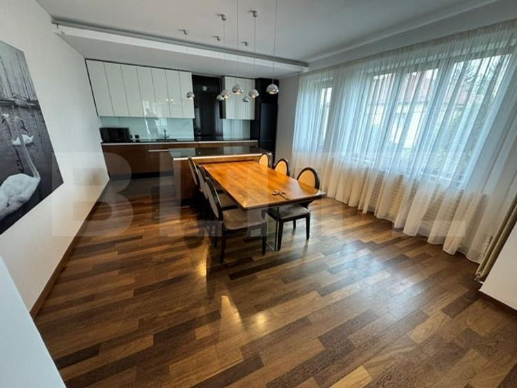 Apartament cu 3 camere semidecomandat, mobilat în Andrei Mureșanu